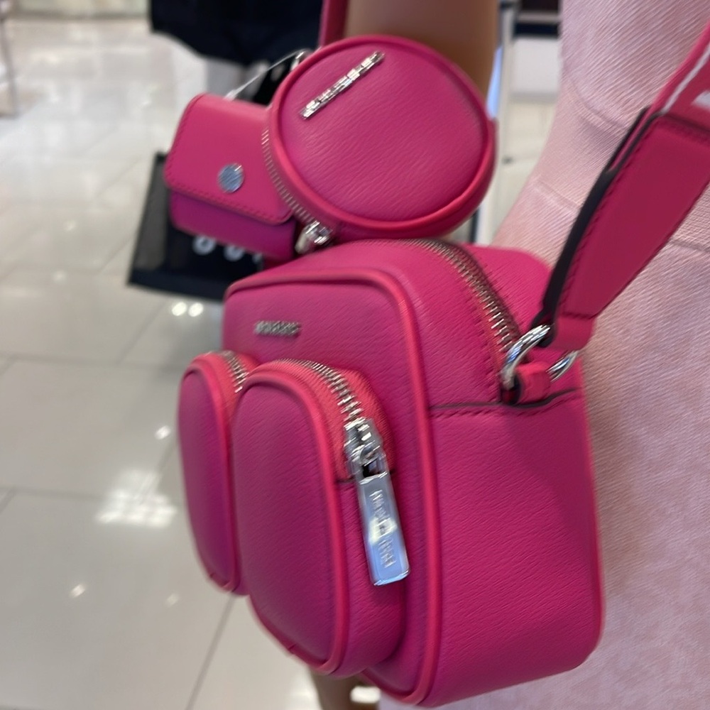 Michael Kors Jet Set Leather Medium Crossbody Bag with Case for Apple Airpods Pr - Picture 8 of 16